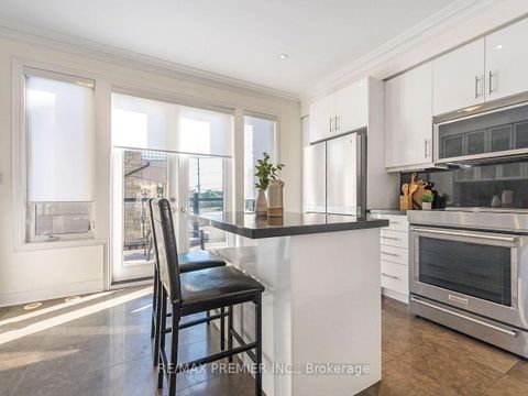 Photo 8 at 1 Powseland Crescent, West Woodbridge, Vaughan