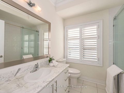 Photo 28 at 1 Powseland Crescent, West Woodbridge, Vaughan