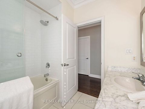Photo 29 at 1 Powseland Crescent, West Woodbridge, Vaughan