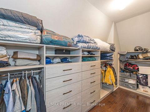 Photo 38 at 1 Powseland Crescent, West Woodbridge, Vaughan Photo 38 at 1 Powseland Crescent, West Woodbridge, Vaughan