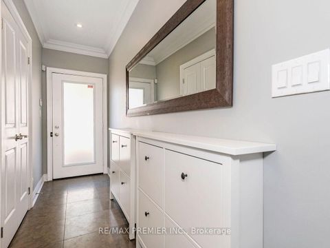 Photo 41 at 1 Powseland Crescent, West Woodbridge, Vaughan