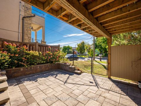 Photo 46 at 1 Powseland Crescent, West Woodbridge, Vaughan Photo 46 at 1 Powseland Crescent, West Woodbridge, Vaughan