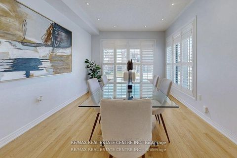 Photo 7 at 84 Betony Drive, Oak Ridges, Richmond Hill