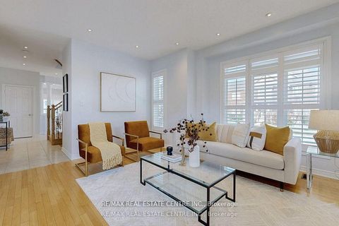 Photo 14 at 84 Betony Drive, Oak Ridges, Richmond Hill