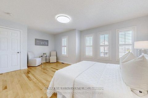 Photo 22 at 84 Betony Drive, Oak Ridges, Richmond Hill