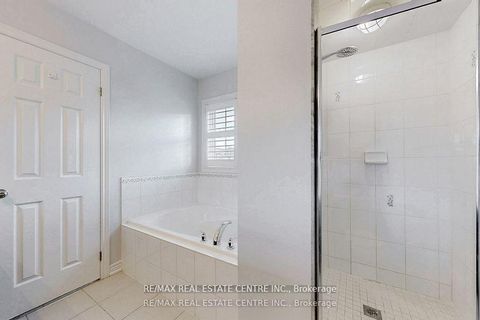 Photo 26 at 84 Betony Drive, Oak Ridges, Richmond Hill