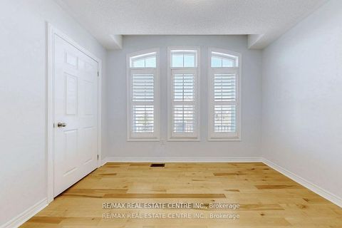 Photo 33 at 84 Betony Drive, Oak Ridges, Richmond Hill