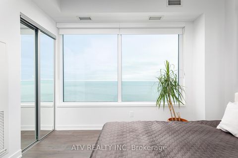 Photo 10 at 1810 - 1926 Lake Shore Boulevard W, South Parkdale, Toronto