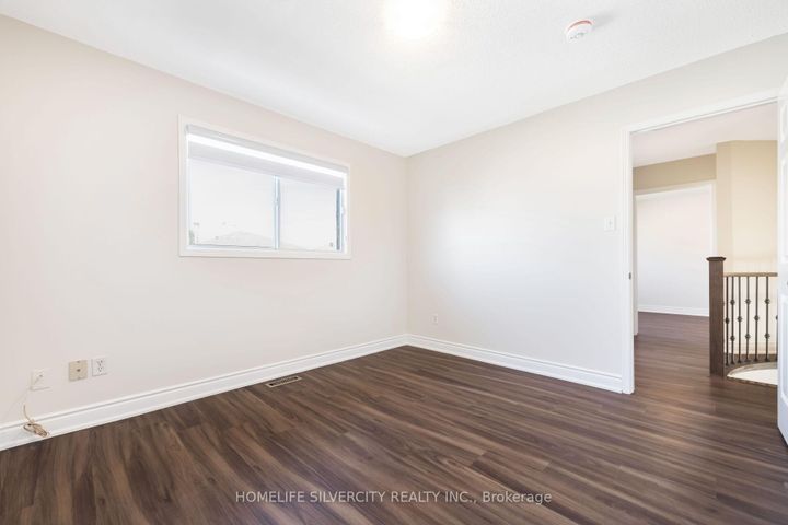 Photo 28 at 64 Clydesdale Circle, Fletcher's Creek South, Brampton