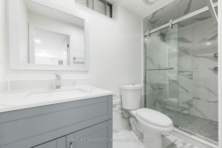 Photo 45 at 64 Clydesdale Circle, Fletcher's Creek South, Brampton