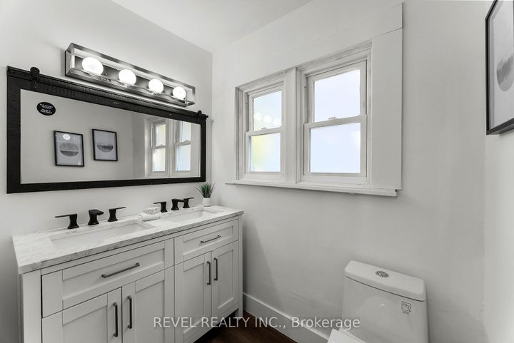 Photo 13 at 180 Hillcroft Street, O'Neill, Oshawa