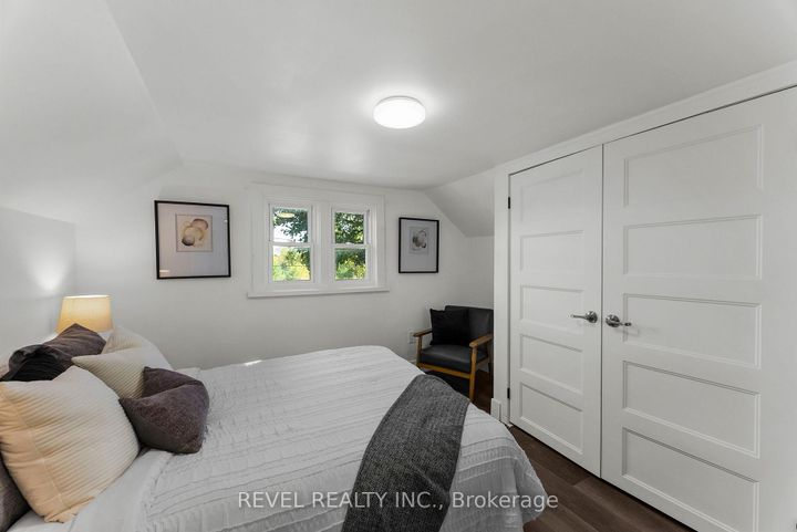 Photo 16 at 180 Hillcroft Street, O'Neill, Oshawa