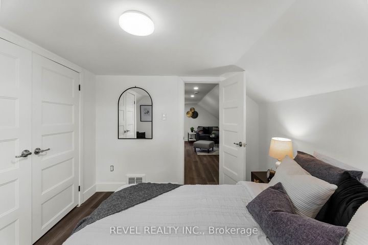 Photo 17 at 180 Hillcroft Street, O'Neill, Oshawa