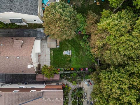 Photo 25 at 180 Hillcroft Street, O'Neill, Oshawa