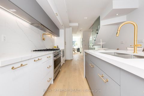 Photo 4 at 36B Churchill Avenue, Willowdale West, Toronto Photo 4 at 36B Churchill Avenue, Willowdale West, Toronto