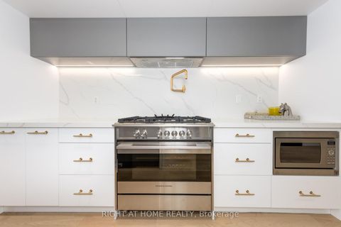 Photo 6 at 36B Churchill Avenue, Willowdale West, Toronto