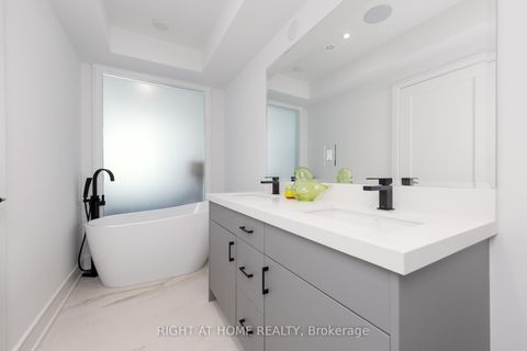 Photo 12 at 36B Churchill Avenue, Willowdale West, Toronto