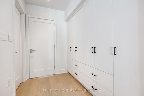 Photo 13 at 36B Churchill Avenue, Willowdale West, Toronto