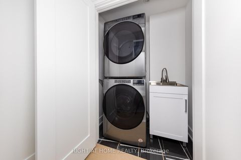 Photo 14 at 36B Churchill Avenue, Willowdale West, Toronto