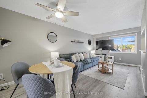 Photo 8 at 37 Mainprize Crescent, Mt Albert, East Gwillimbury