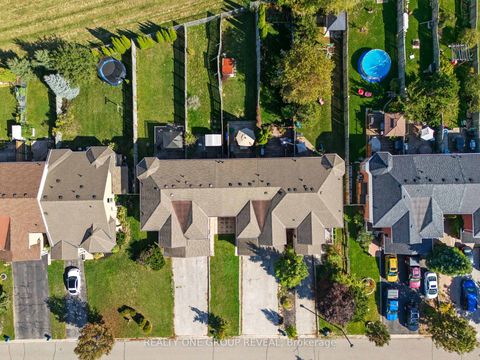 Photo 42 at 37 Mainprize Crescent, Mt Albert, East Gwillimbury