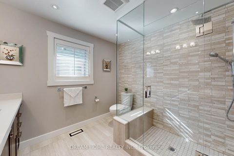 Photo 26 at 47 Venetian Crescent, East Woodbridge, Vaughan
