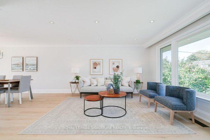 Photo 3 at 47 SWEENEY Drive, Victoria Village, Toronto