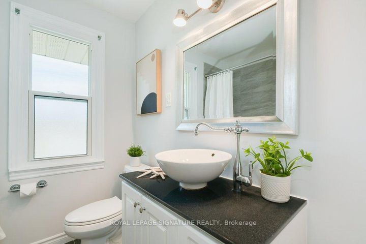 Photo 16 at 47 SWEENEY Drive, Victoria Village, Toronto