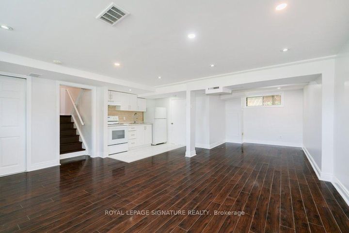 Photo 23 at 47 SWEENEY Drive, Victoria Village, Toronto