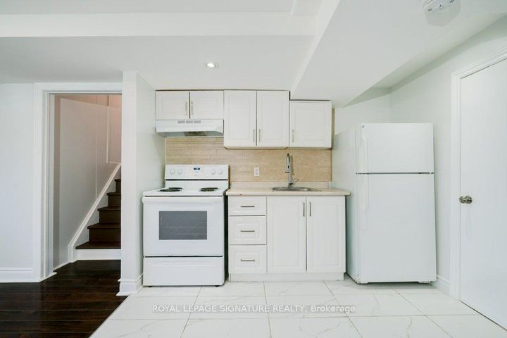 Photo 24 at 47 SWEENEY Drive, Victoria Village, Toronto