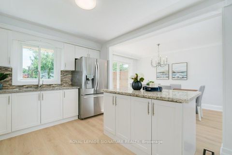 Photo 9 at 47 SWEENEY Drive, Victoria Village, Toronto