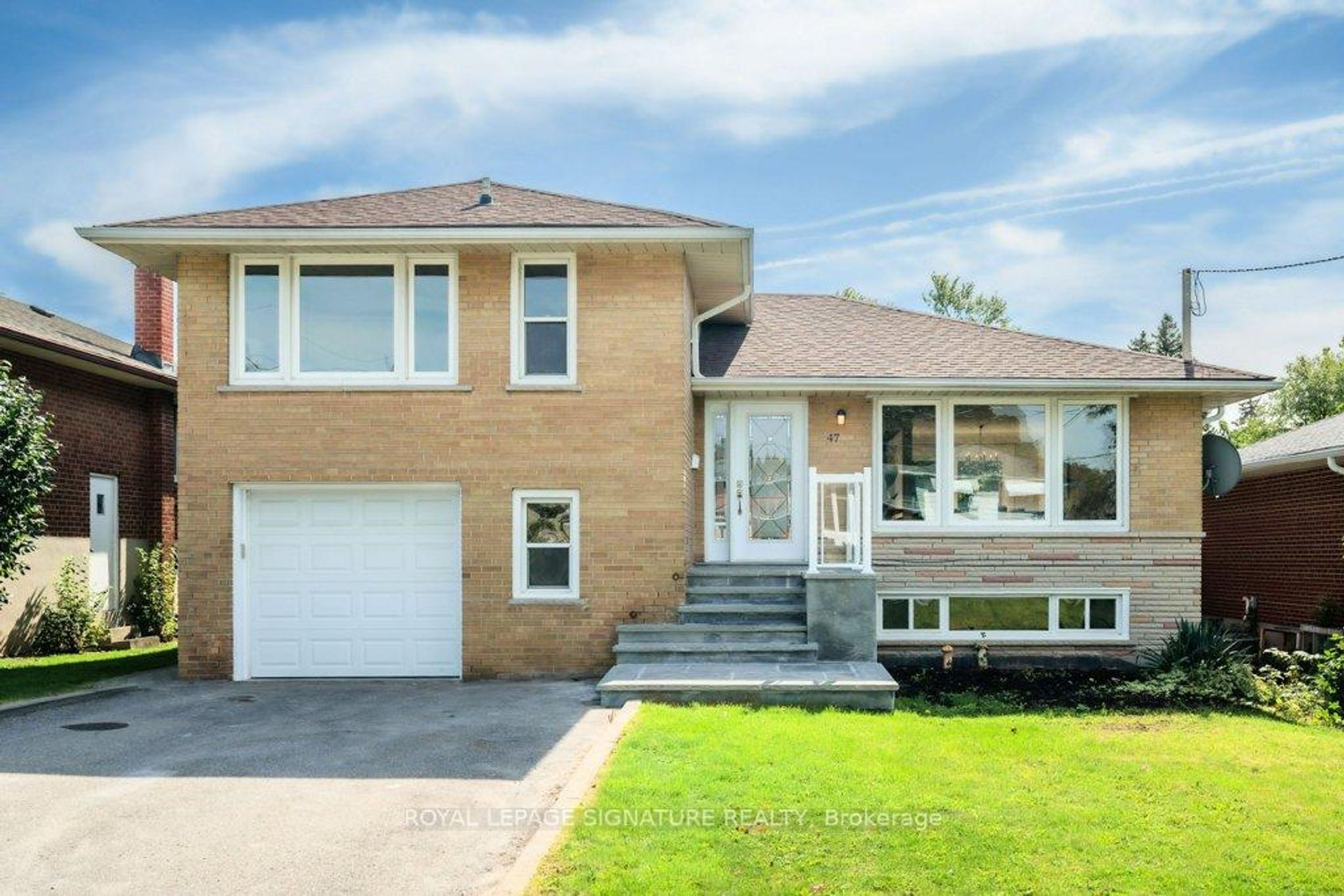47 SWEENEY Drive, Victoria Village, Toronto 2