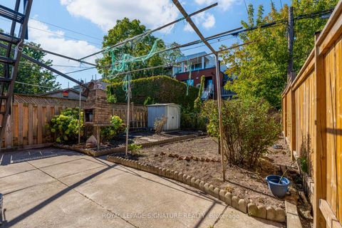 Photo 15 at 432 Crawford Street, Little Italy, Toronto Photo 15 at 432 Crawford Street, Little Italy, Toronto