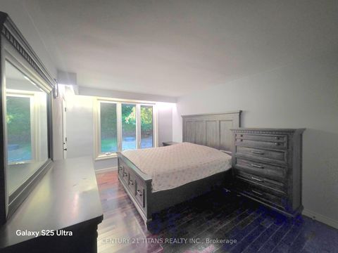 Photo 25 at 72 Felicity Drive, Woburn, Toronto