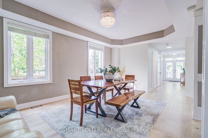 Photo 5 at 2252 Pine Glen Road, WM Westmount, Oakville