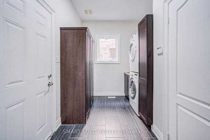 Photo 10 at 2252 Pine Glen Road, WM Westmount, Oakville