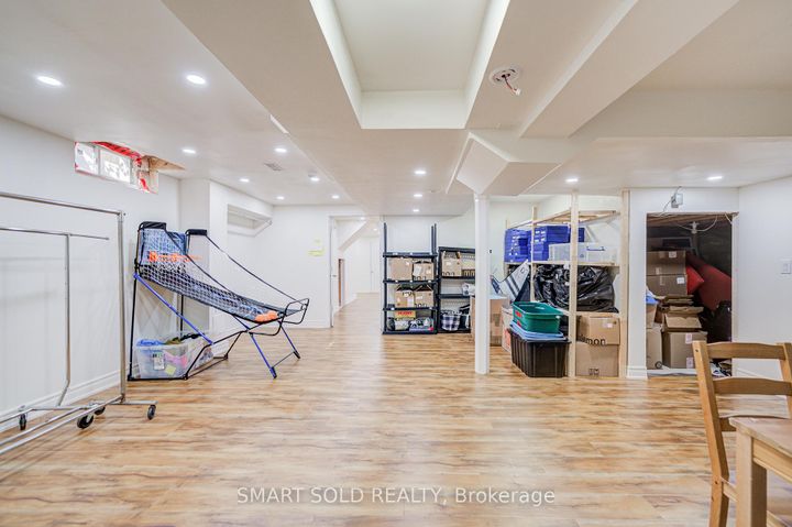 Photo 33 at 2252 Pine Glen Road, WM Westmount, Oakville