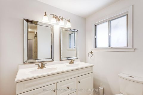 Photo 20 at 38 Dignam Court, Bendale, Toronto