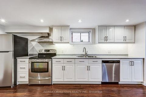 Photo 31 at 38 Dignam Court, Bendale, Toronto