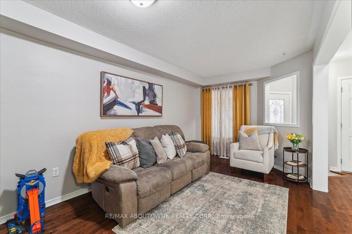 Photo 3 at 248 Albright Road, Fletcher's Creek Village, Brampton