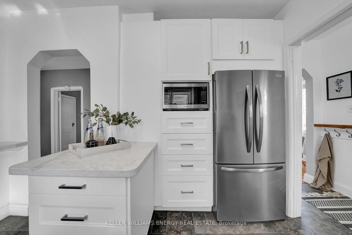 Photo 7 at 182 Stacey Avenue, Central, Oshawa