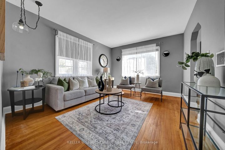 Photo 10 at 182 Stacey Avenue, Central, Oshawa