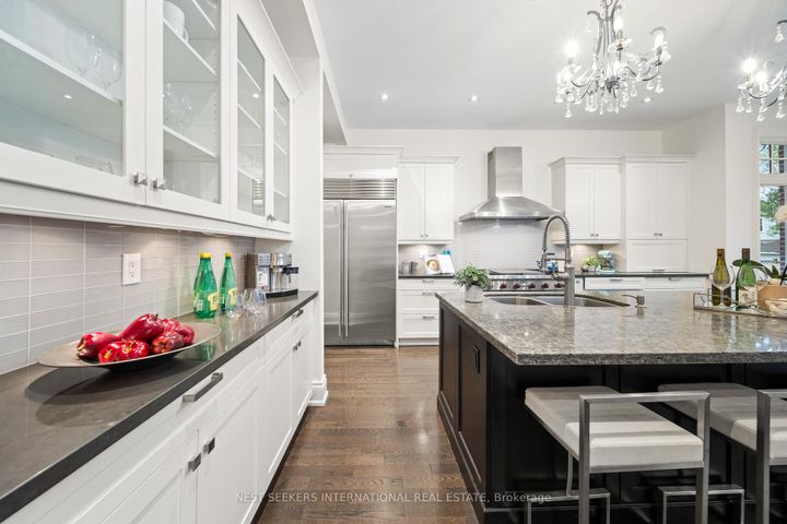 Photo 18 at 117 Parkview Hill Crescent, Parkview, Toronto