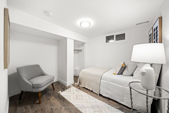 Photo 39 at 117 Parkview Hill Crescent, Parkview, Toronto