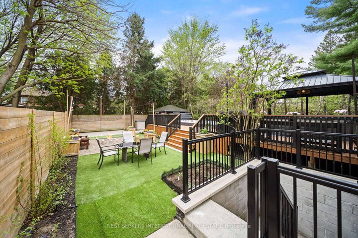Photo 41 at 117 Parkview Hill Crescent, Parkview, Toronto