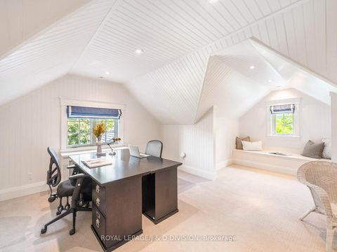 Photo 25 at 11 Cortleigh Crescent, Lawrence Park South, Toronto