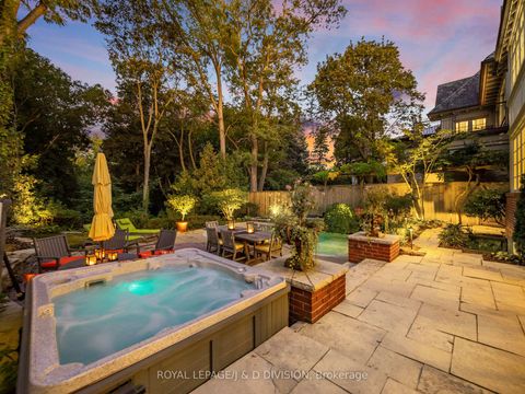 Photo 37 at 11 Cortleigh Crescent, Lawrence Park South, Toronto