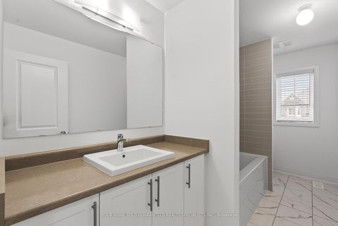 Photo 18 at 89 Kentledge Avenue, Holland Landing, East Gwillimbury