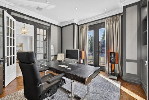 Photo 5 at 126 Hillview Road, Aurora Village, Aurora Photo 5 at 126 Hillview Road, Aurora Village, Aurora