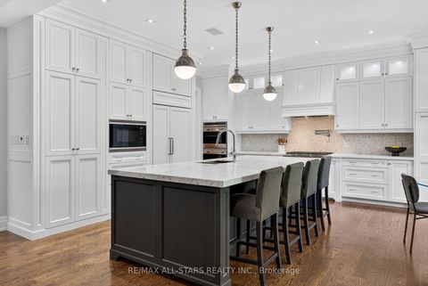 Photo 14 at 126 Hillview Road, Aurora Village, Aurora Photo 14 at 126 Hillview Road, Aurora Village, Aurora